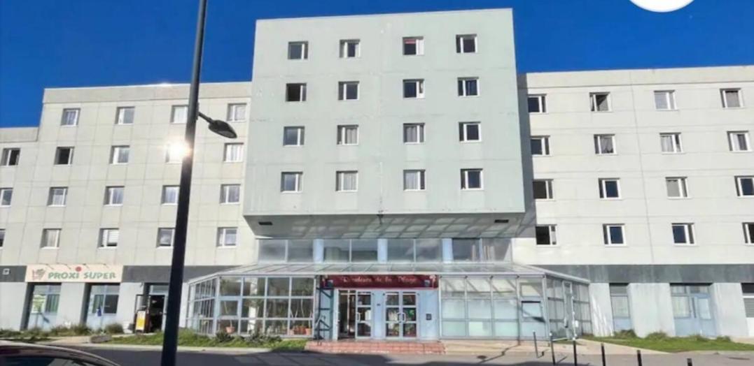 Calais Plage - Magnifique Studio - Front De Mer Exterior photo